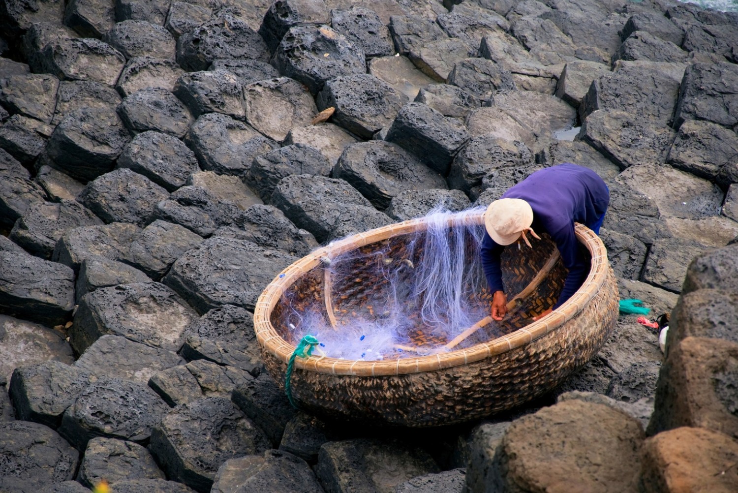 Mặn vị biển, ấm tình Phú Yên